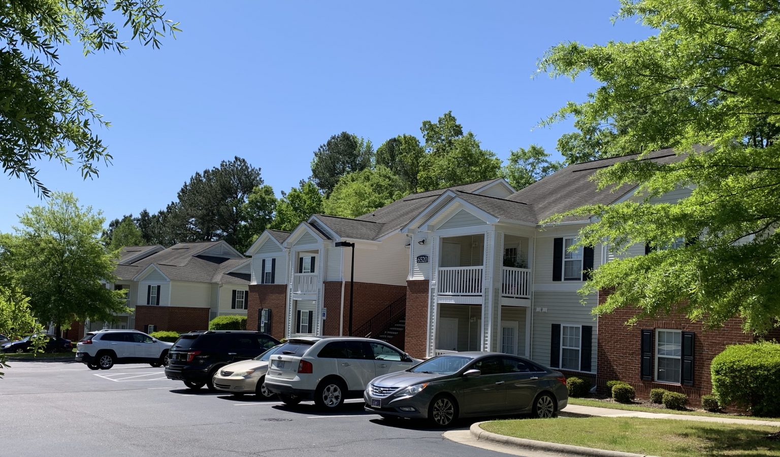 Perry Hill Apartments